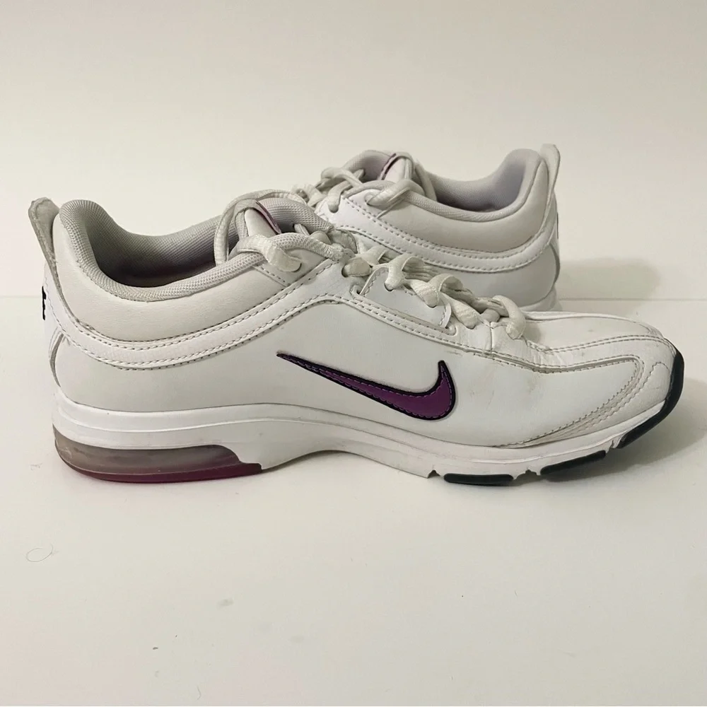 Nike Training Women's Size 6 Athletic Shoes Diamond Flex - Picture 9 of 16